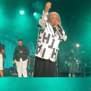 El Candelero (En Vivo en Cielos Abiertos)